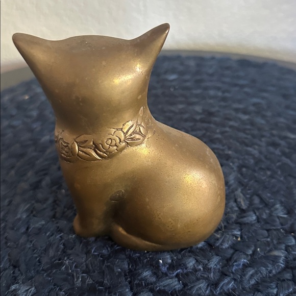 Vintage Brass Cat - Picture 3 of 8